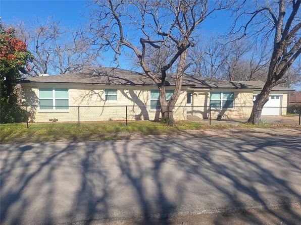 2122 Boyd St, Dallas, TX 75224