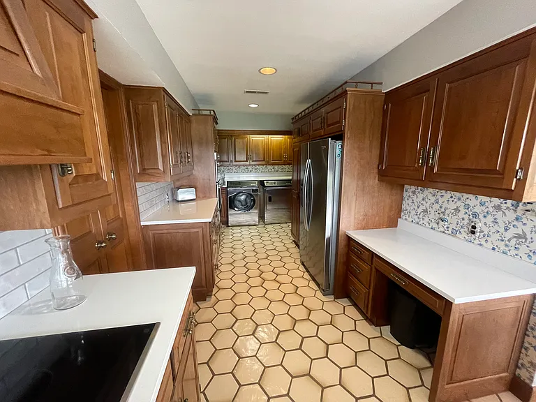 4770 Sheldon Rd — Photo 12