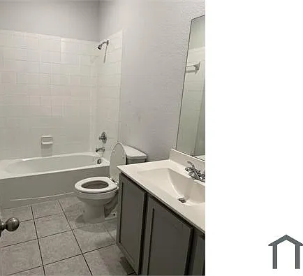 2082 Hartley Dr — Photo 13