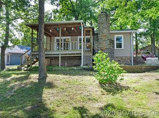 956 Cable Point Dr, Climax Springs, MO 65324