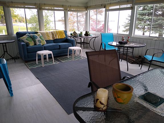 3rd image of 1703 Shore Dr
