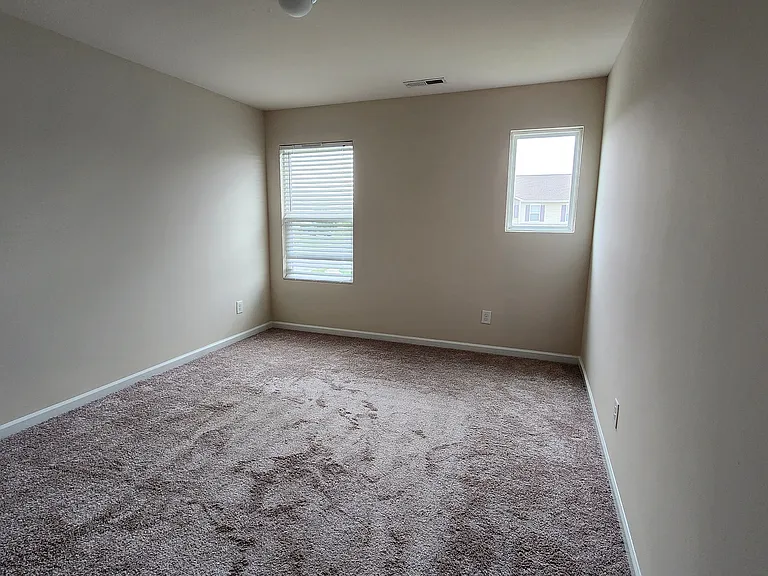 5002 Houndscroft Rd — Photo 9