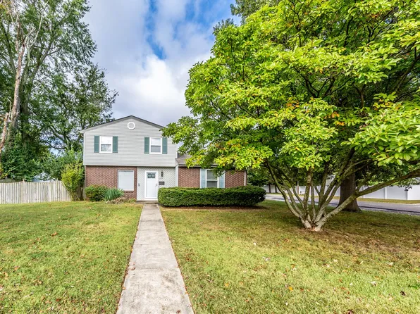 601 S Smiley St, O'Fallon, IL 62269