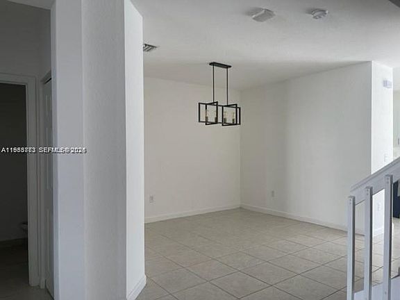 3rd image of 3380 W 108th St #Townhouse 3380
