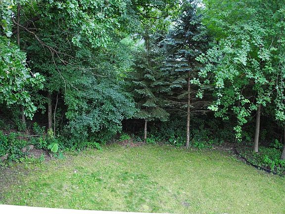 5th image of 1738 Deerwood Dr