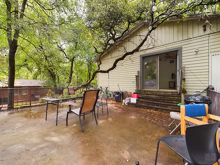 915 Keith Lane — Photo 6