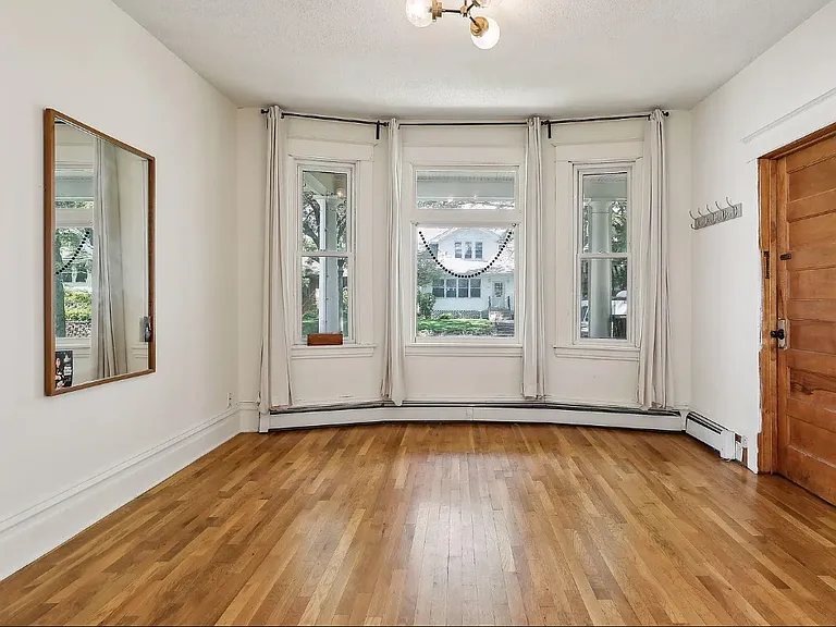 674 Orange Ave E #2 — Photo 9