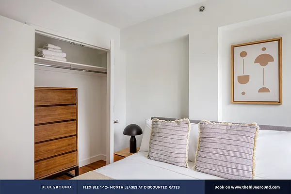 Rented by The Blueground | media 116