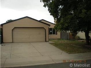 1662 Ensenada St, Aurora, CO 80011