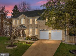 13101 Curved Iron Rd, Herndon, VA 20171