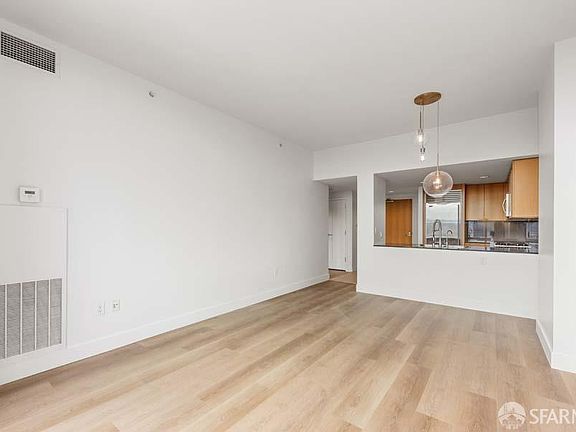 3rd image of 333 1st St #2003