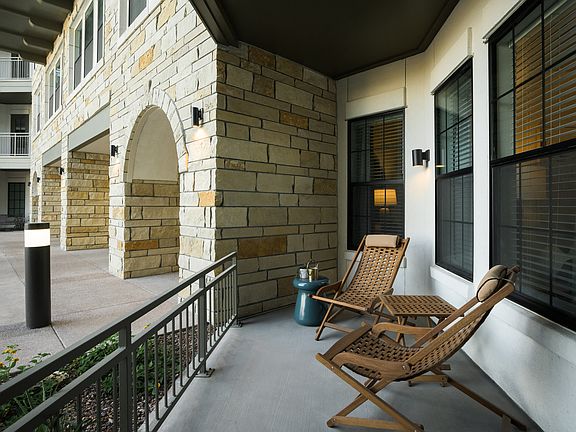 5th image of 98 S River Dr #3025