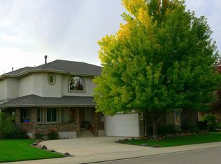 735 Ridge Creek Ct, Longmont, CO 80504