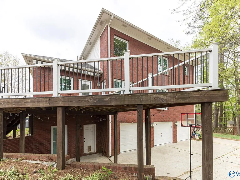 481 Brenda Dr — Photo 41