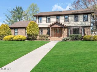 23 Tudor Dr, Ocean, NJ
