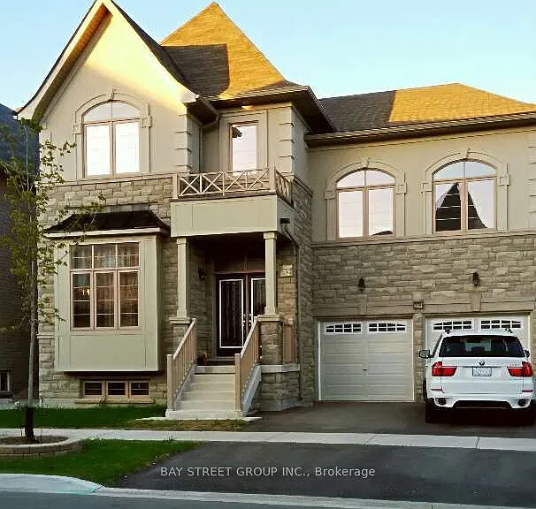 209 Kentland St — Photo 1