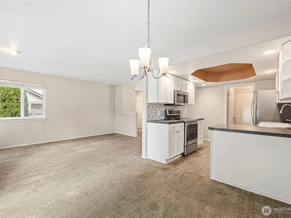 12622 132nd Avenue Ct E, Puyallup, WA 98374