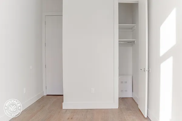 Rented by MySpaceNYC | media 11