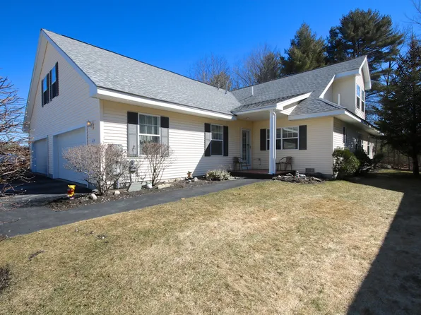 4 Kavanaugh Rd, Old Orchard Beach, ME 04064