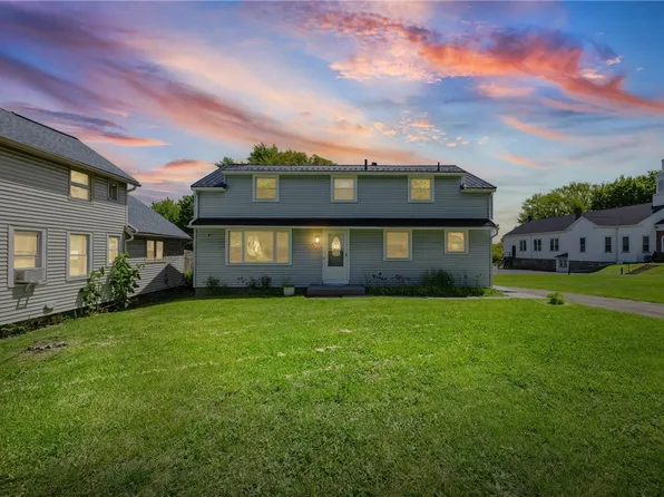 674 Merchants Rd, Rochester, NY 14609