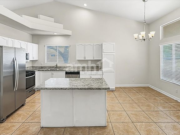 4th image of 7624 Silver Mallard Ave