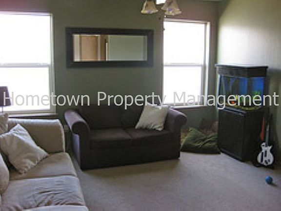 3rd image of 8108 Kenton Ln SE