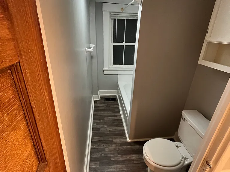 101 Green St #101 — Photo 13