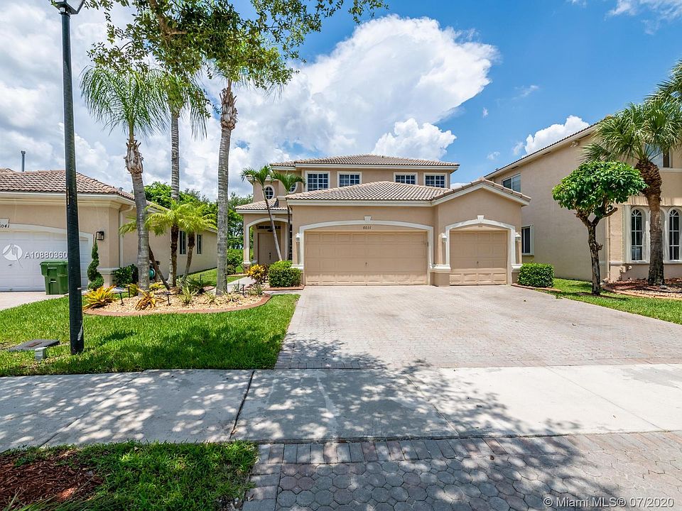 1st image of 6031 SW 195th Ave