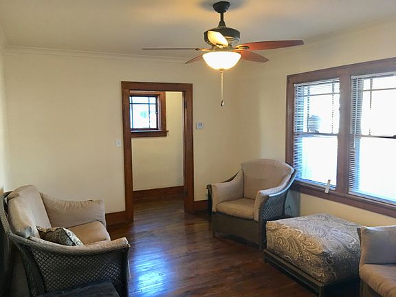 Living Room & Front Entry