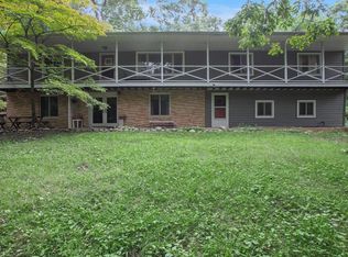 21590 Auten Rd, South Bend, IN 46628