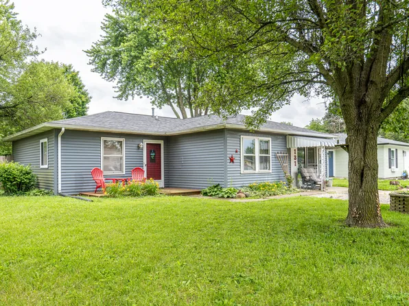 131 Schaefer Dr, Hope, IN 47246