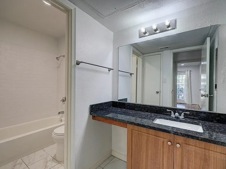 11201 Lynbrook Dr #3818 — Photo 7