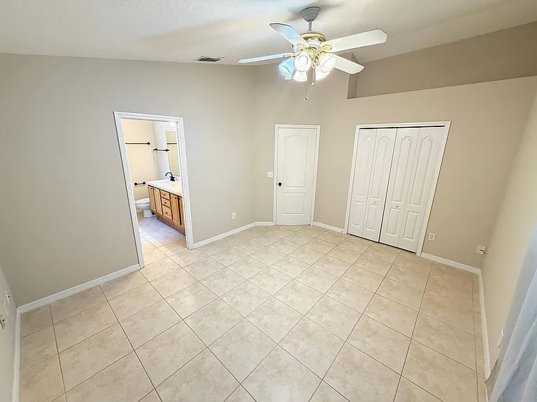 38 Vanna Ct — Photo 19
