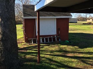 206 S Madison St, Aurora, TX 76078