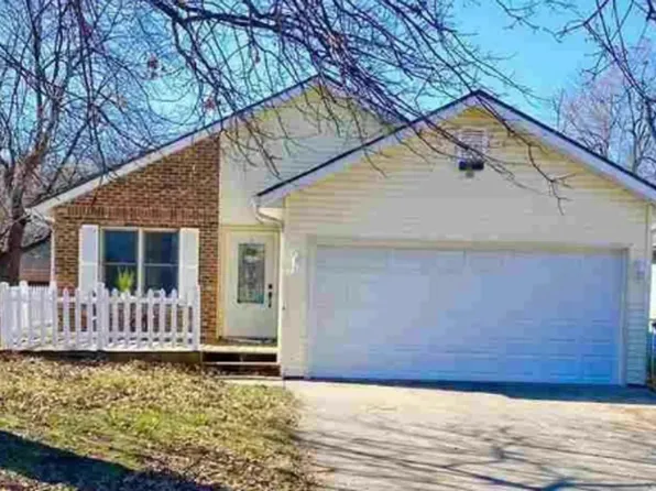 1971 S 20th St, Terre Haute, IN 47802