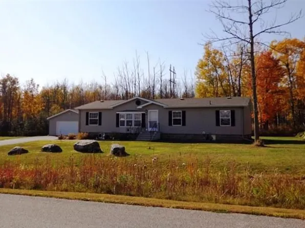 4349 Jamie Dr, Hermantown, MN 55811