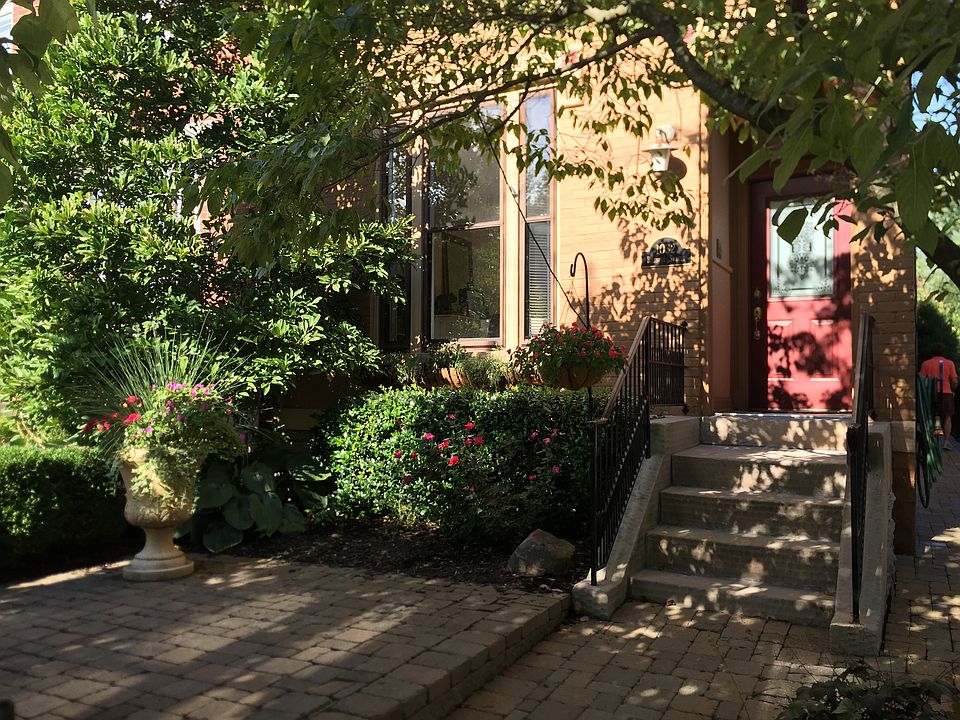 Front Patio/Door