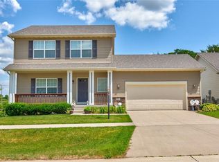 6581 NE 9th Ct, Des Moines, IA 50313