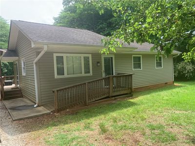126 Jefferson Rd, West Union, SC, 29696