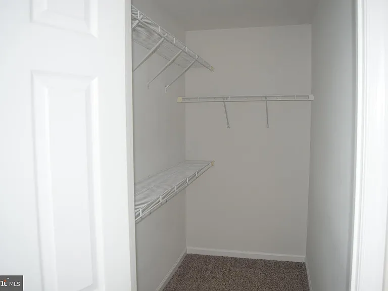 226 Bardel Dr #226 — Photo 16
