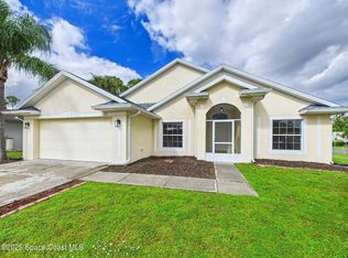 207 Alcantarra St NW, Palm Bay, FL 32907