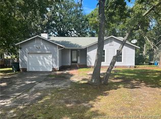 6959 Calamar Dr, Fayetteville, NC 28314