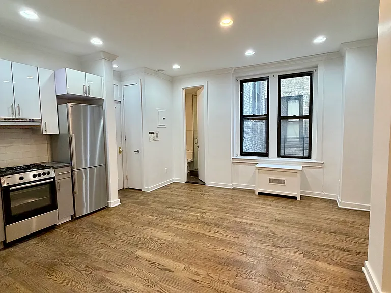 410 Eastern Pkwy #1C — Photo 7