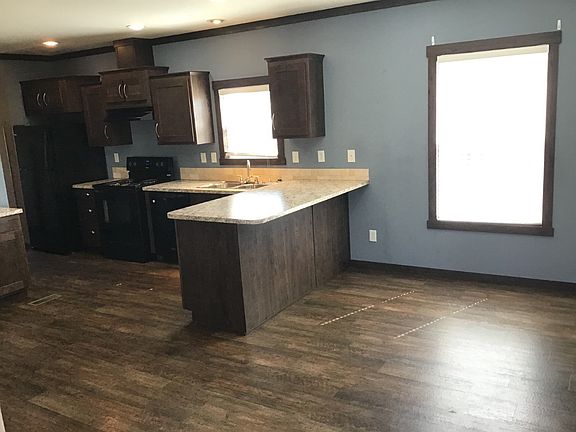 5th image of 289 Silver Peak Dr #29