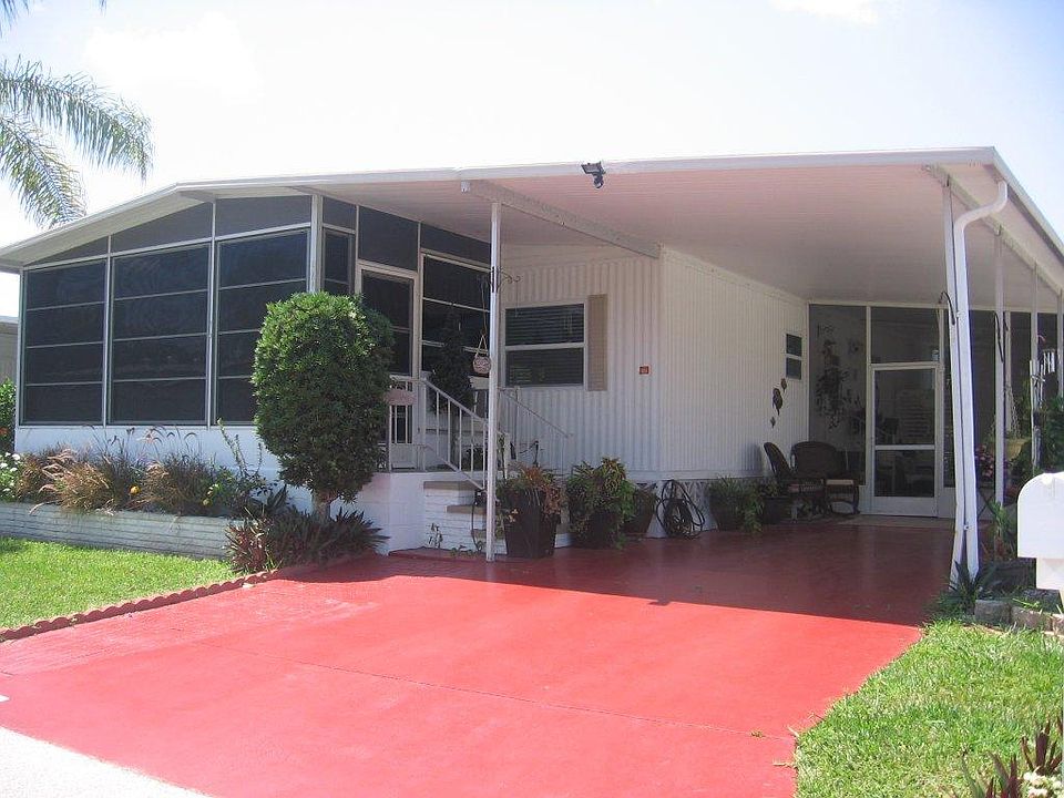 1st image of 392 Sunshine Dr
