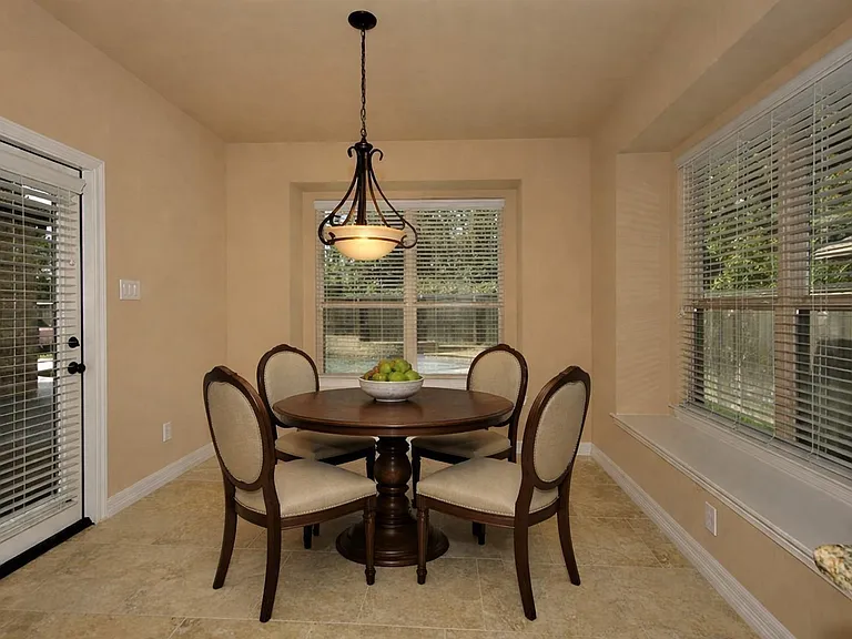 126 Hearthshire Cir — Photo 13