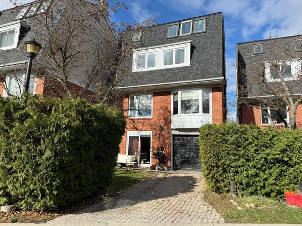 45 Birchmount Rd #6, Toronto, ON M1N 3J5