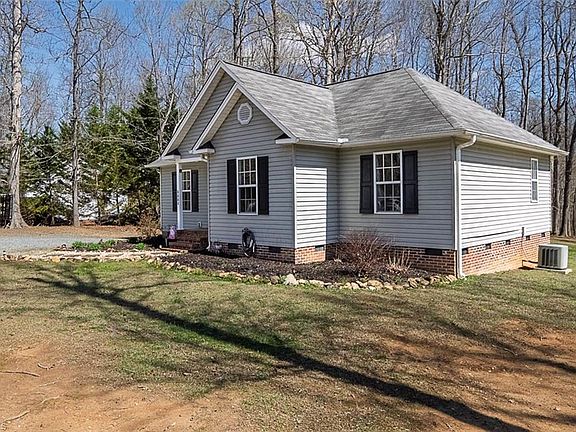 5th image of 6668 Beaver Ridge Ct