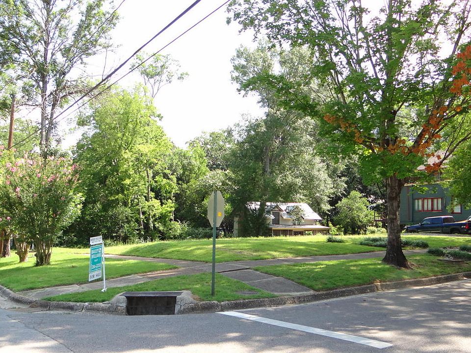 2nd image of 503 E 4th St