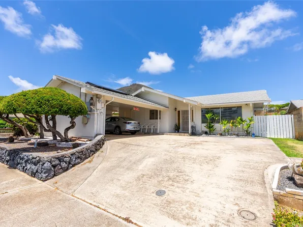 463 Kaleimamahu St, Honolulu, HI 96825